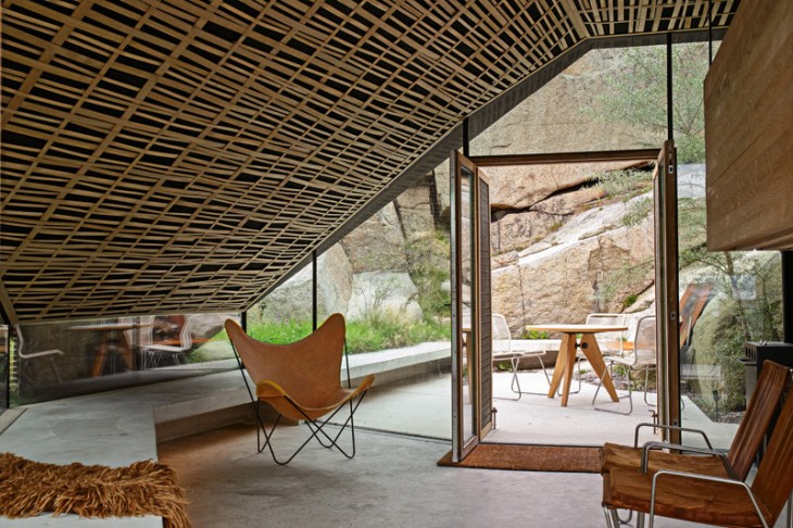 Contemporary Cabin (14)