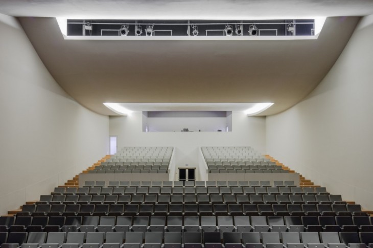 JM_SizaVieira_TeatreAuditori_LlinarsdelValles_009