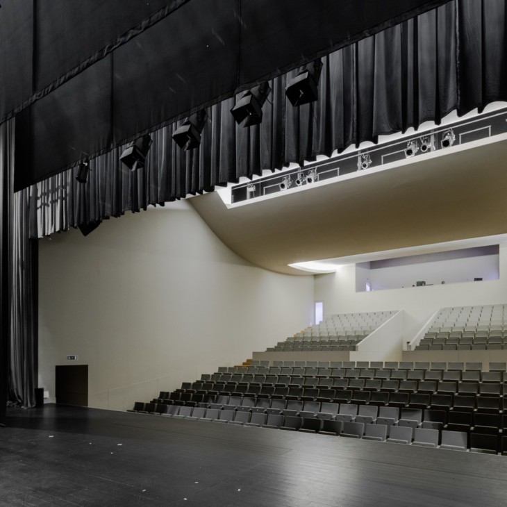 JM_SizaVieira_TeatreAuditori_LlinarsdelValles_011