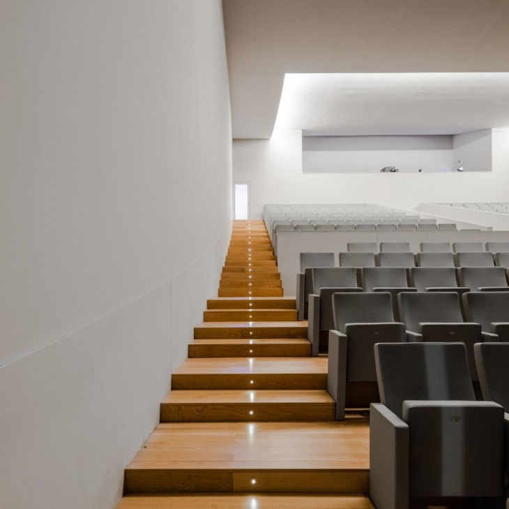 JM_SizaVieira_TeatreAuditori_LlinarsdelValles_013