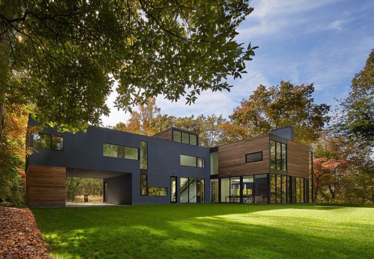 Mohican Hills Residence (2)