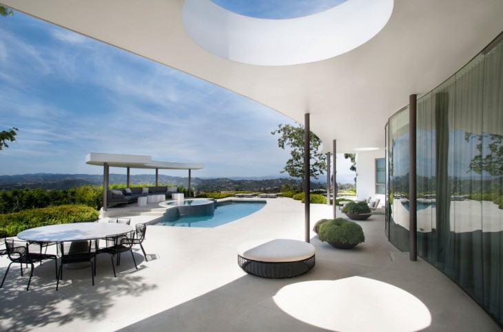 Beverly Hills Mansion by Dennis Gibbens Architects