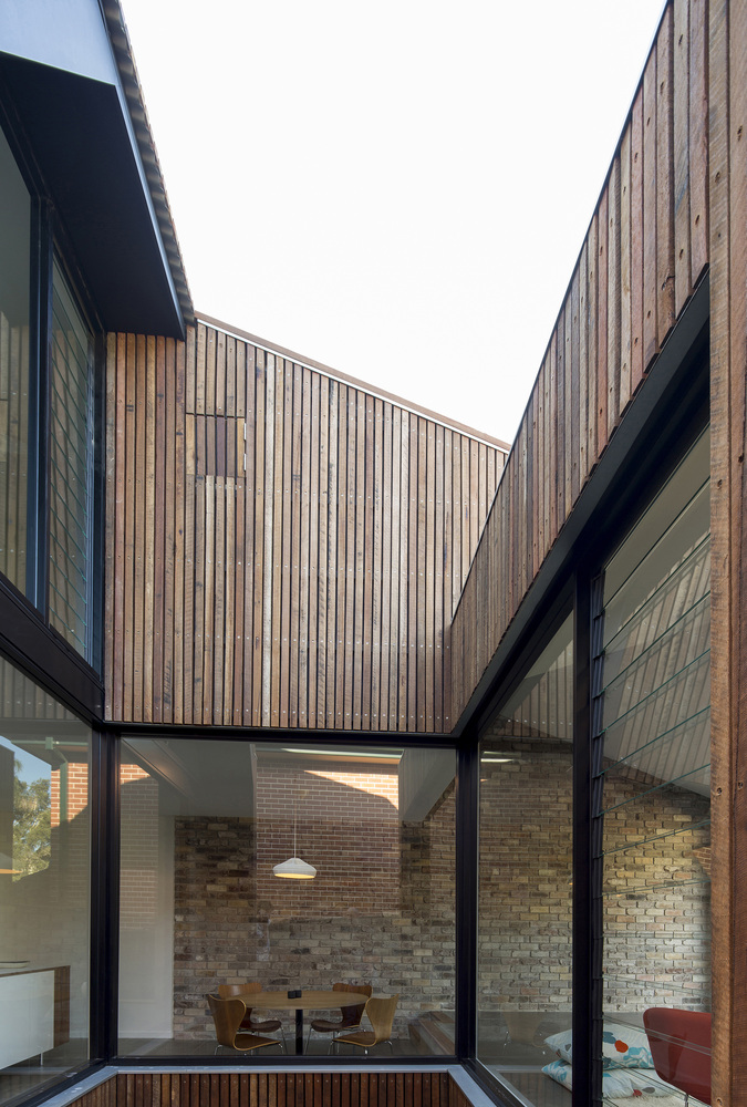 Cut-away Roof House (7)