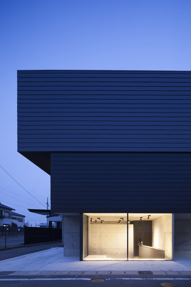 Gaze House (2)