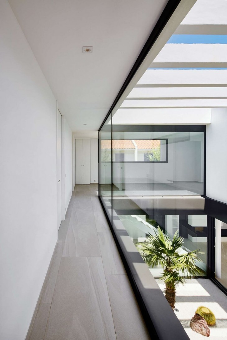 Seafront Residence (10)