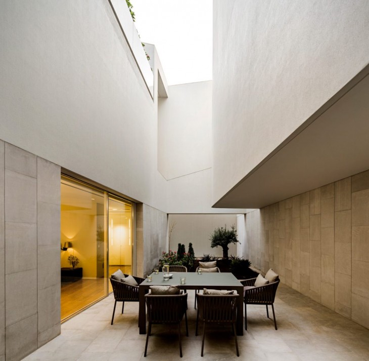 Wall House (2)