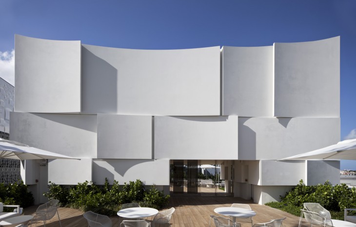 Dior Miami Facade (10)