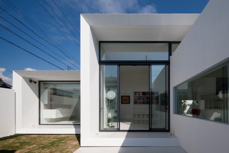 Modern House by Fujiki (1)