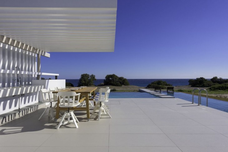 Albatross Residence by Andreas Chadzis (9)