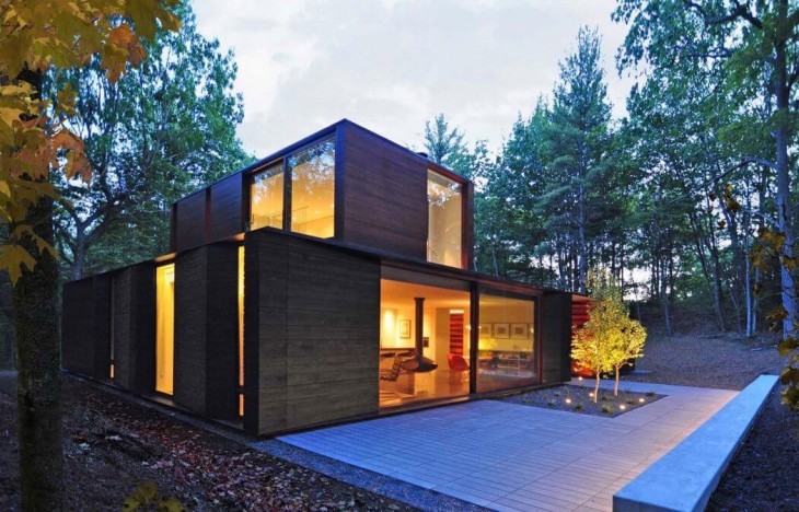 Door County Home by Johnsen Schmaling Architects