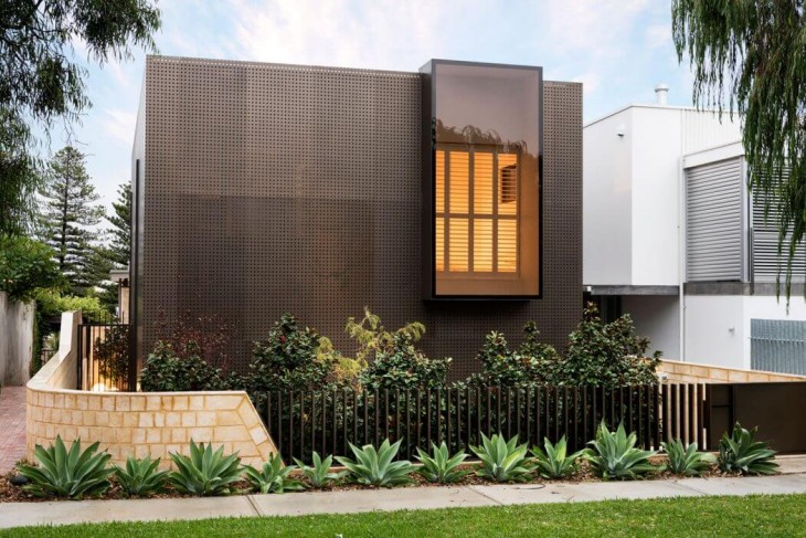 The Beach Box by Weststyle Design & Development