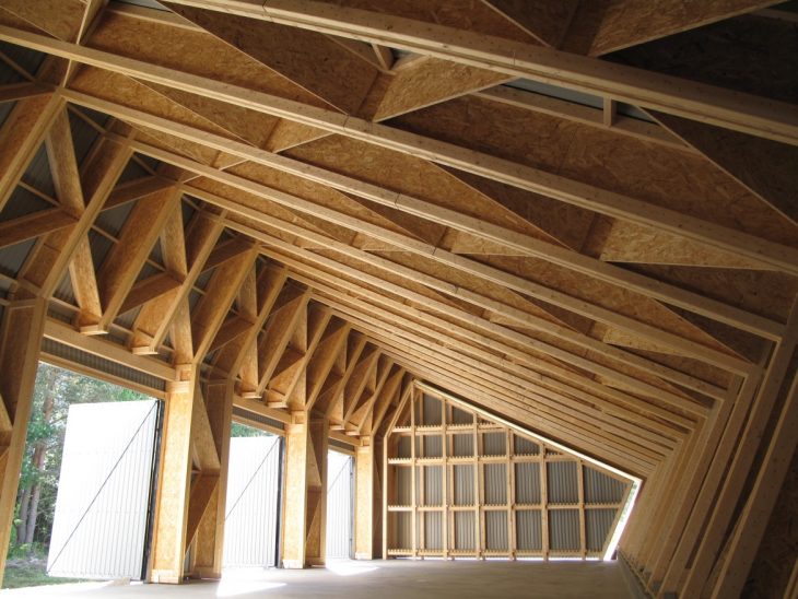 026 Nes Barn Interior