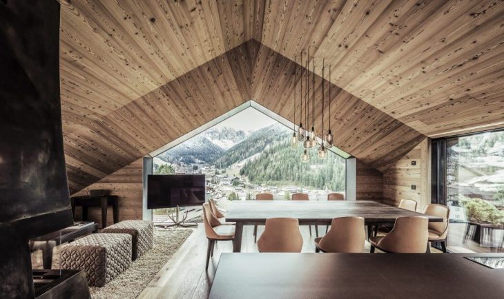 Chalet in Selva di Val Gardena by Rudolf Perathoner (1)