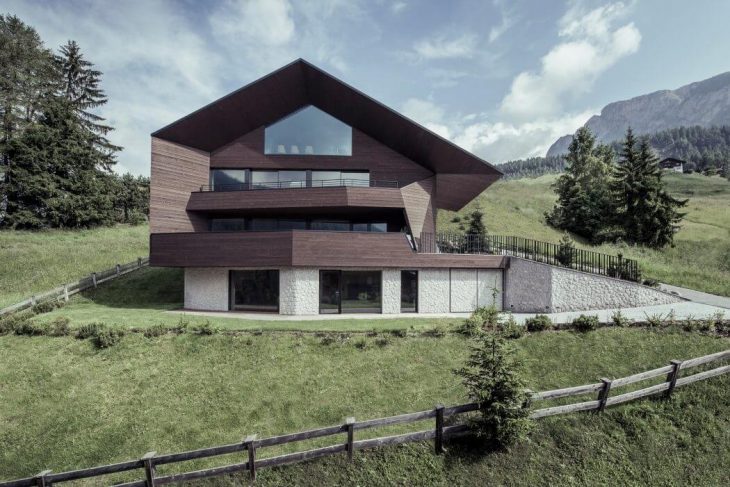 Chalet in Selva di Val Gardena by Rudolf Perathoner (2)