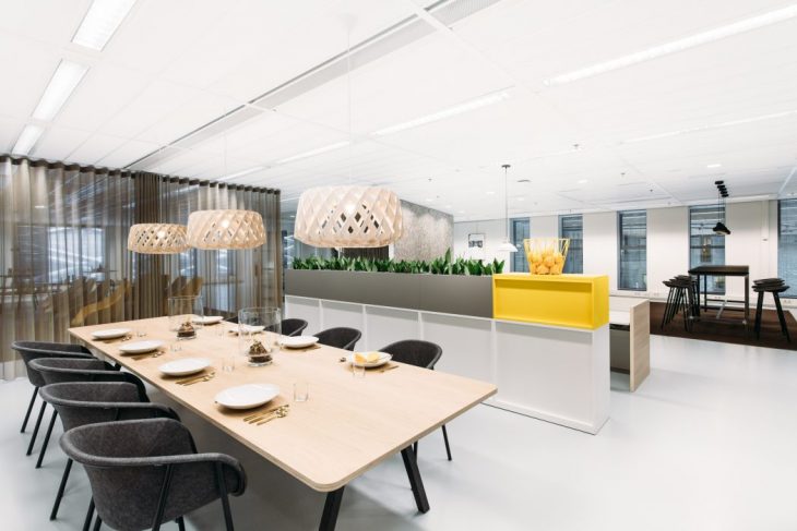 contemporary-office-space-2