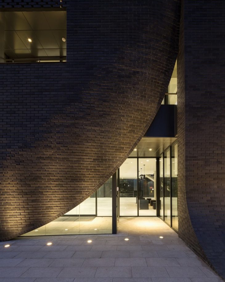 mum-office-building-5