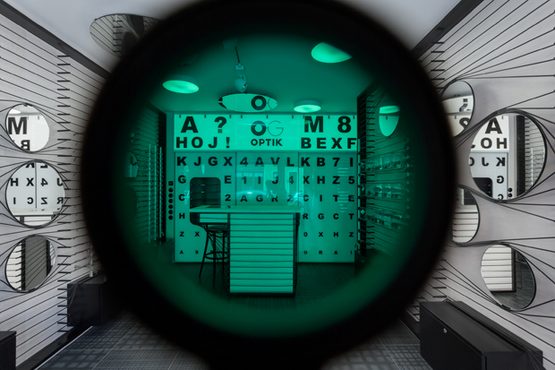 ora_optik_boysplaynice_media_02