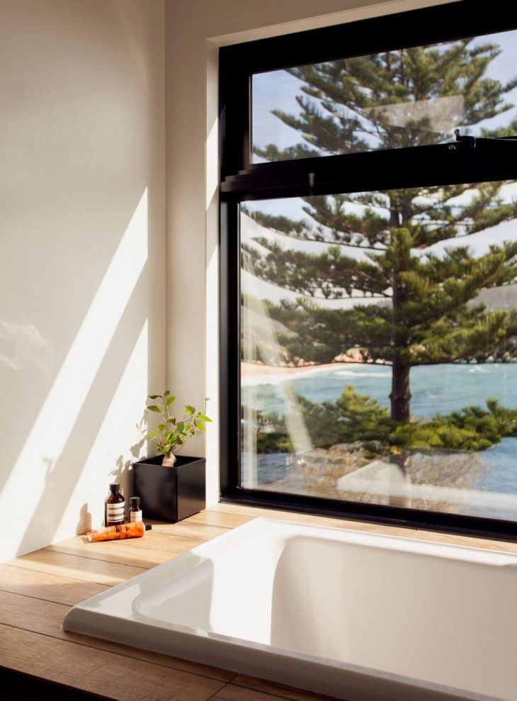 beach-house-in-avalon-8