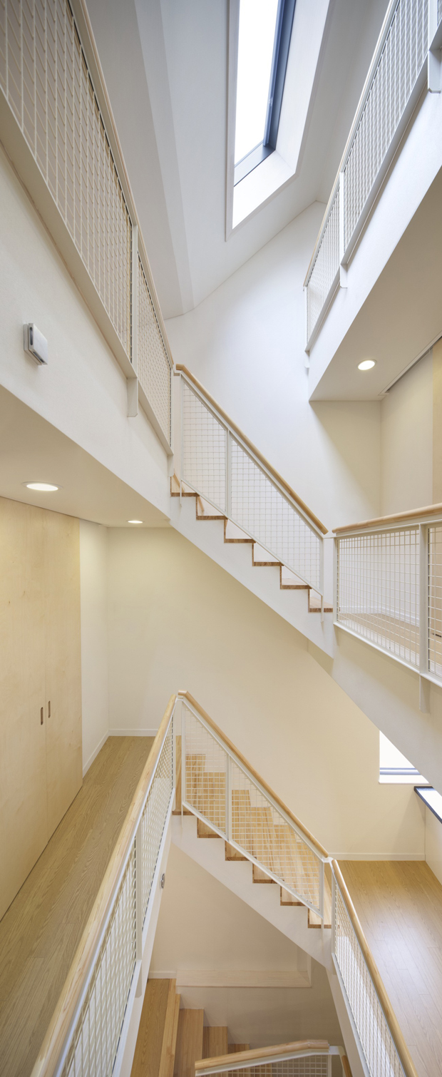 moon-hoon-lollipop-house-8-copy