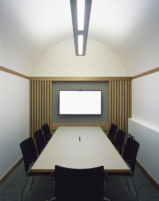04 Wright & Wright's Royal Academy of Engineering Enterprise Hub @ Helene Binet copy