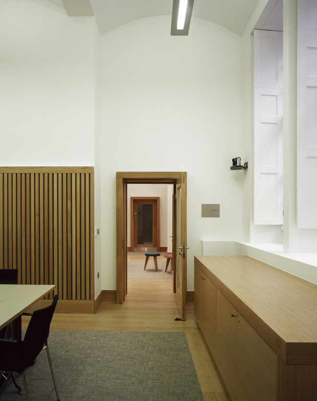 10 Wright & Wright's Royal Academy of Engineering Enterprise Hub @ Helene Binet copy