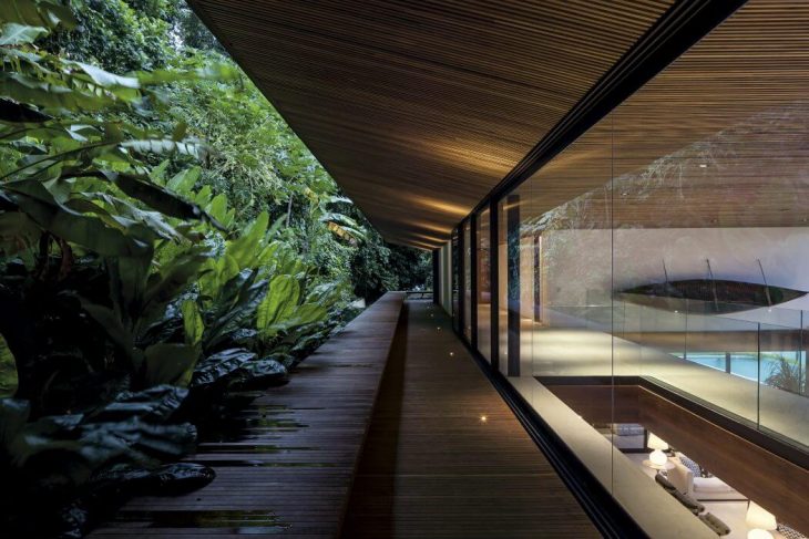 AB House by Jacobsen Arquitetura