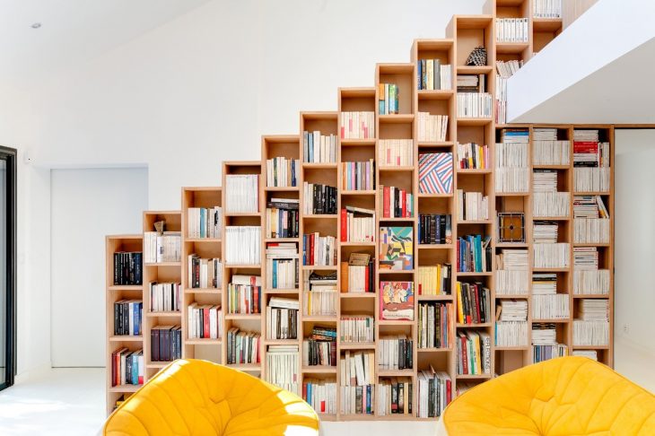 Bookshelf House (6)