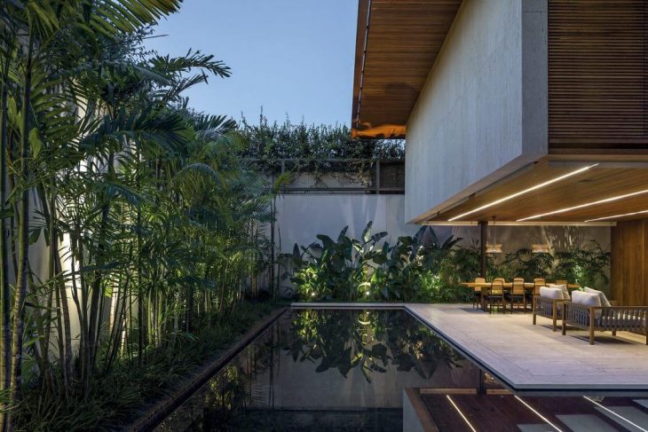 MLA House (1)