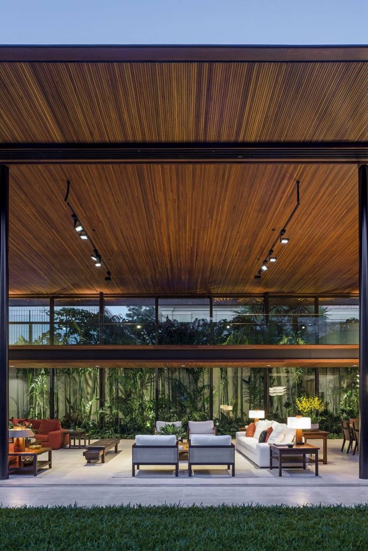 MLA House (4)