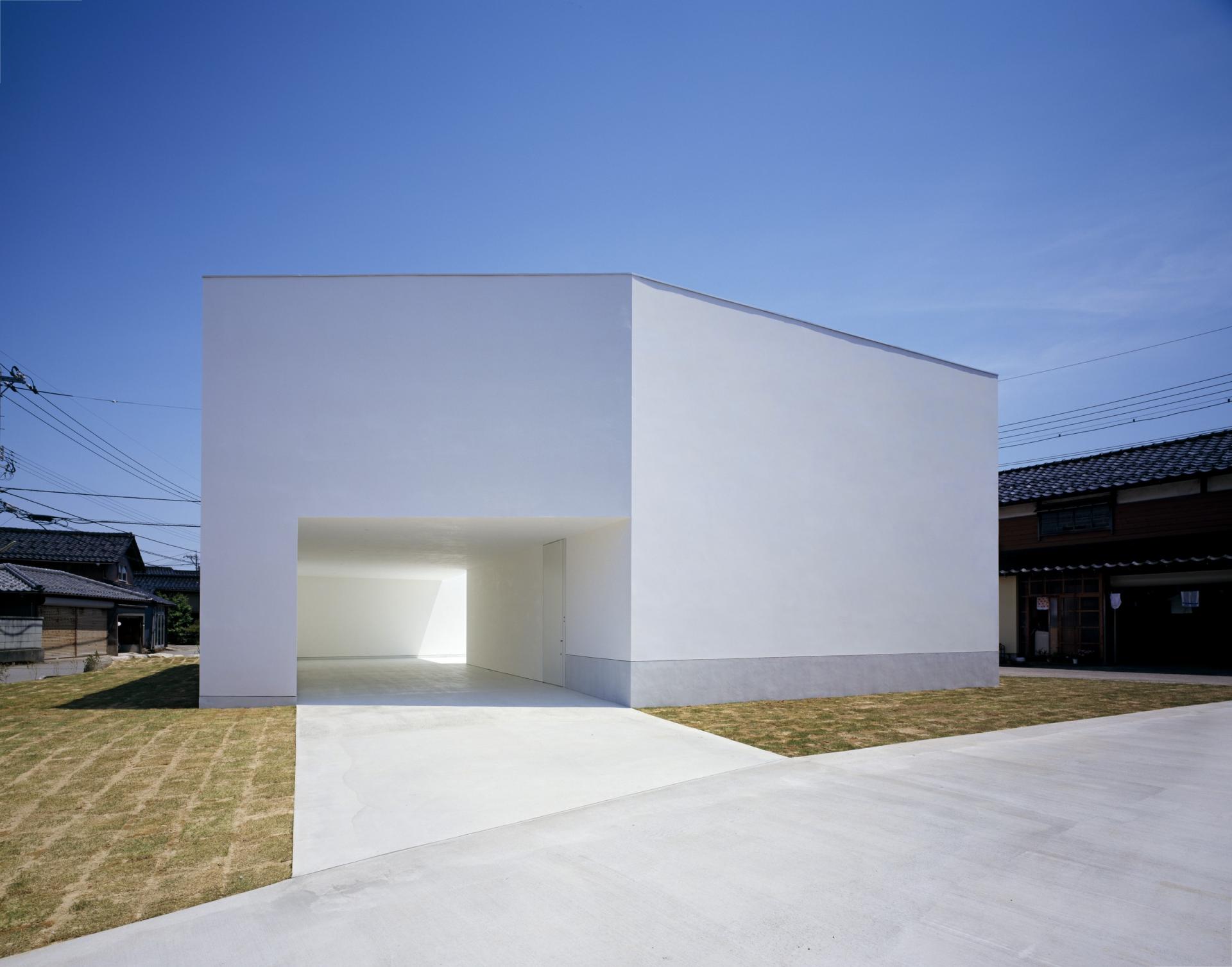 White Cave House by Takuro Yamamoto iArchitectsi