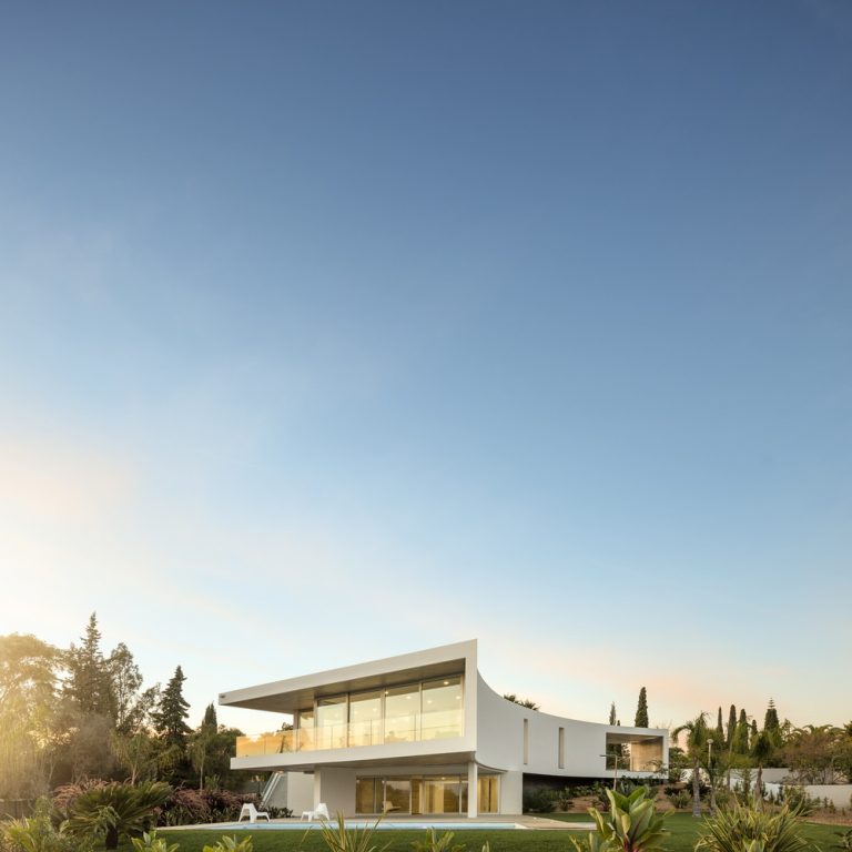 House Alcalar Vitor Vilhena Arquitectura Archiscene Your