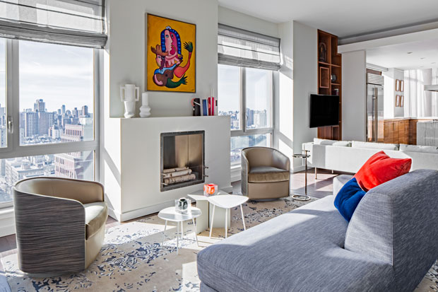10 Tips For Keeping Your Living Room Clean And Organized