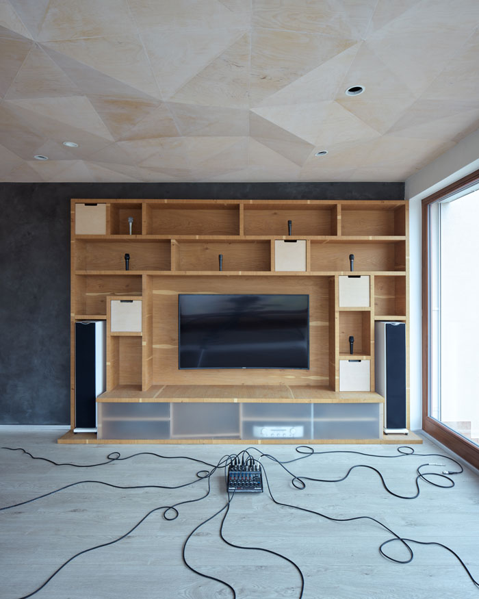 Apartment for a Musician