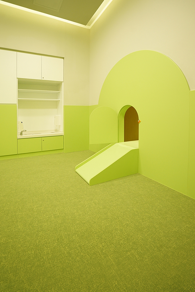 4 Kindergartens for Gymboree by Vudafieri-Saverino Partners