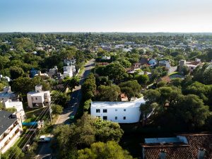 LAS DELFINAS HOUSING (1)