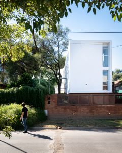 LAS DELFINAS HOUSING (1)