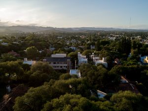 LAS DELFINAS HOUSING (1)