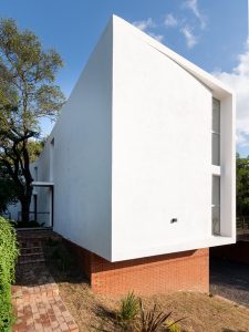 LAS DELFINAS HOUSING (1)