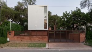 LAS DELFINAS HOUSING (1)
