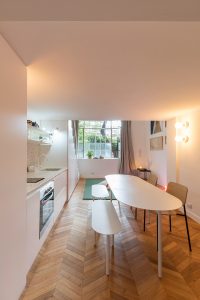 Apartamento Estudio Seguí by Carol Burton