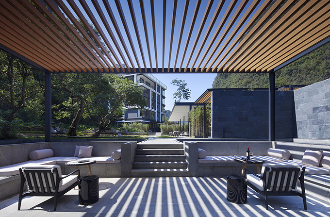 Blossom Dreams Hotel (Jima) by Co-Direction Design