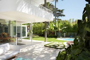 Homage to Oscar - The Heritage of Modernism by Luigi Rosselli Architects
