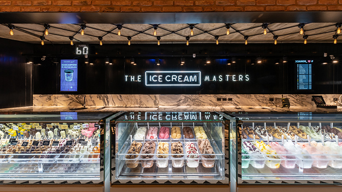 Lucciano´s Ice Cream shop by FERRO & Assoc - Archiscene