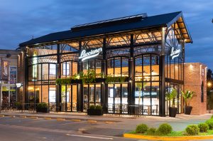 Lucciano´s Ice Cream shop by FERRO & Assoc