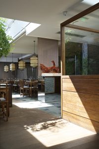 Sheng Yong Xing Roast Duck Restaurant by TanzoSpace Design Office