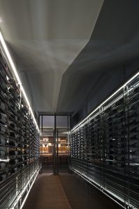 Sheng Yong Xing Roast Duck Restaurant by TanzoSpace Design Office