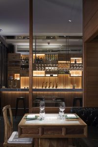 Sheng Yong Xing Roast Duck Restaurant by TanzoSpace Design Office