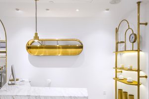 Dr. Bravura Bird's Nest Drink & Dessert Store by Towodesign