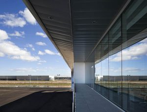 Kortimed Headquarters in Spain by Pierattelli Architetture