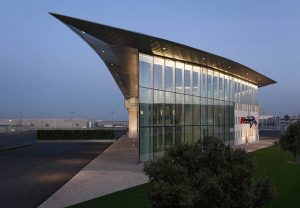 Kortimed Headquarters in Spain by Pierattelli Architetture